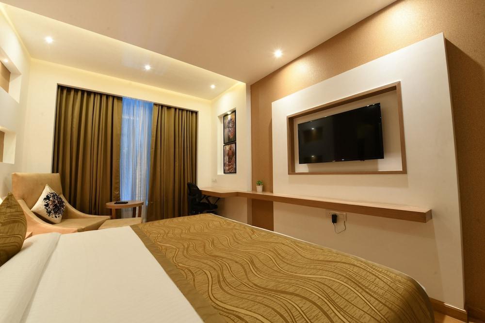 Surestay Plus By Best Western Amritsar Exterior photo