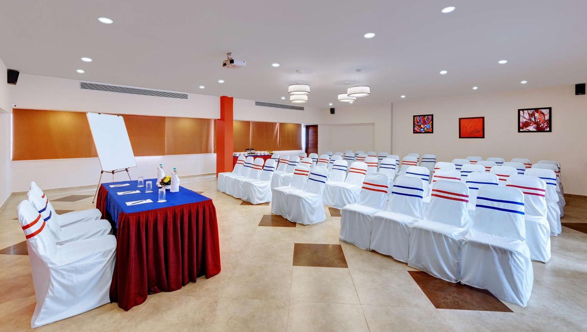 Surestay Plus By Best Western Amritsar Exterior photo