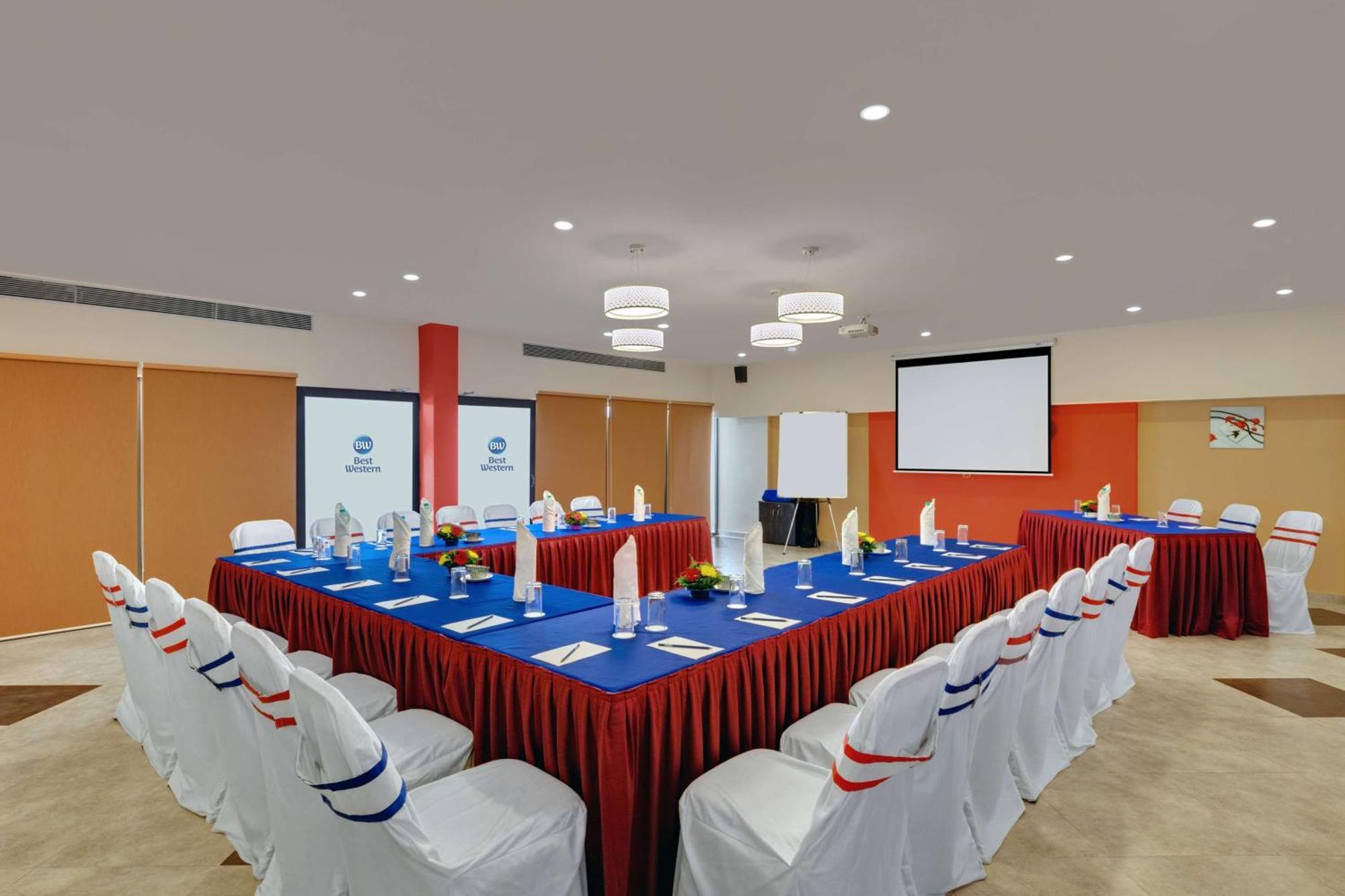 Surestay Plus By Best Western Amritsar Exterior photo