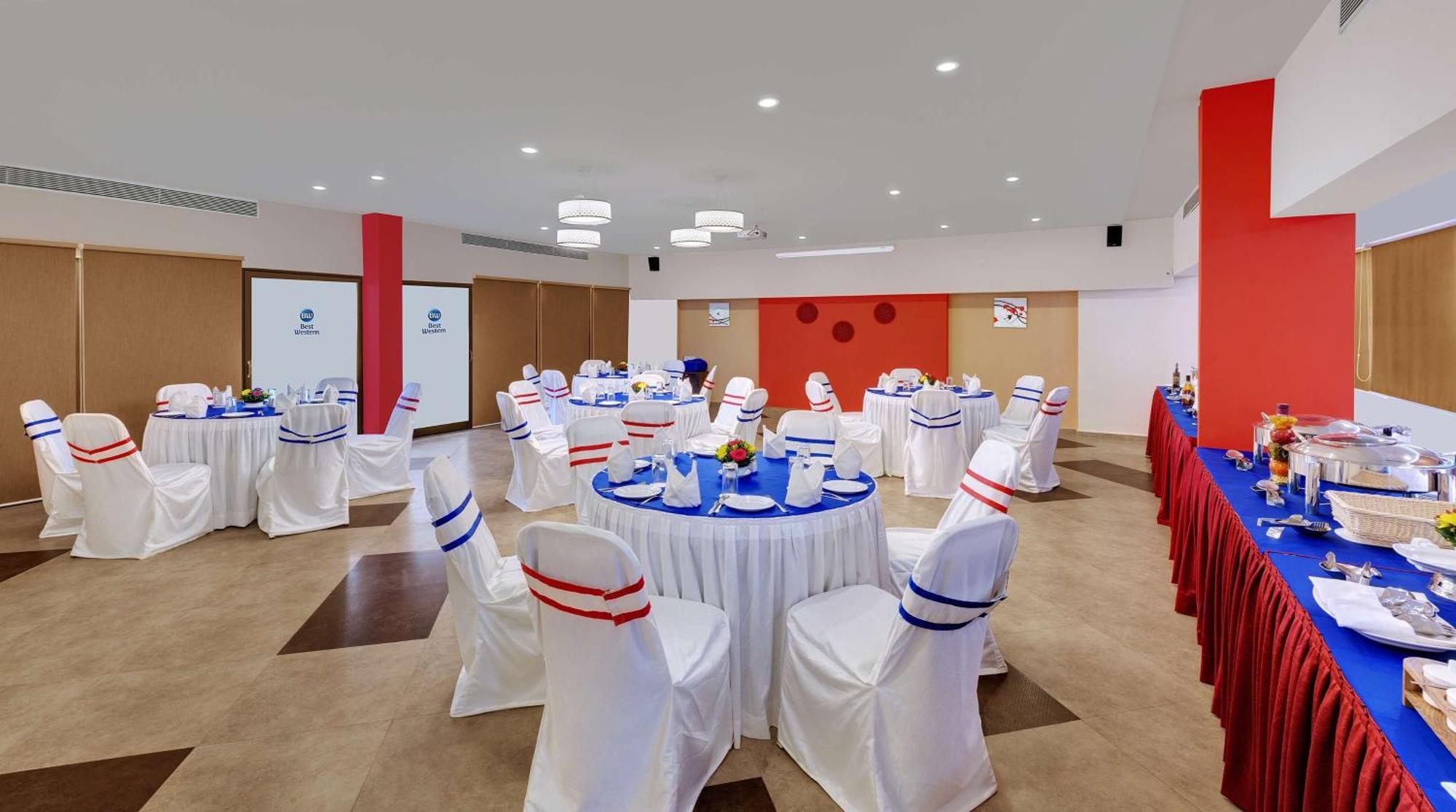 Surestay Plus By Best Western Amritsar Exterior photo