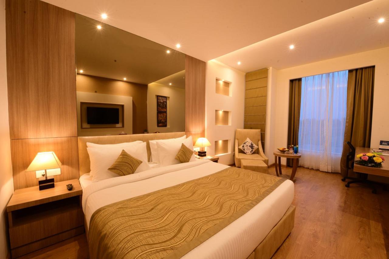Surestay Plus By Best Western Amritsar Exterior photo