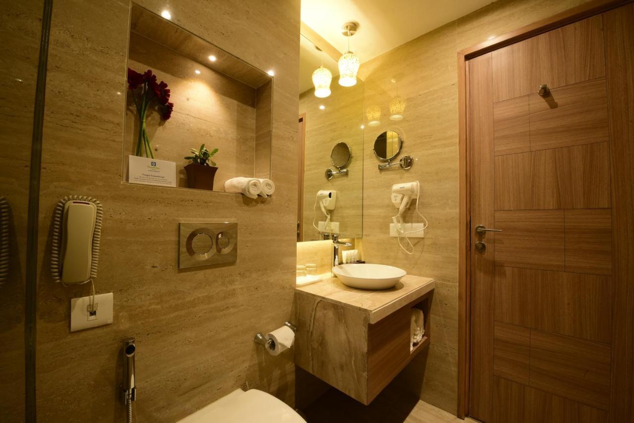 Surestay Plus By Best Western Amritsar Exterior photo