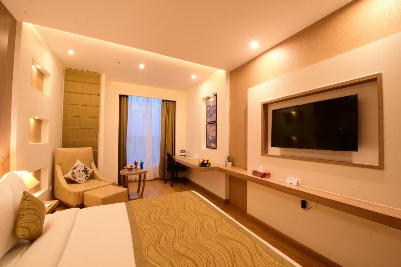 Surestay Plus By Best Western Amritsar Exterior photo