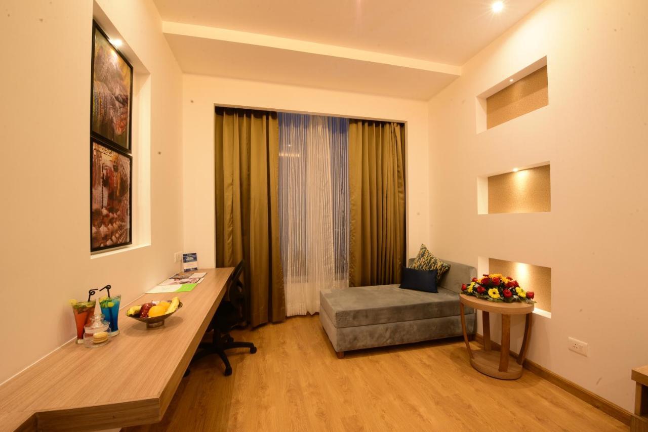 Surestay Plus By Best Western Amritsar Exterior photo