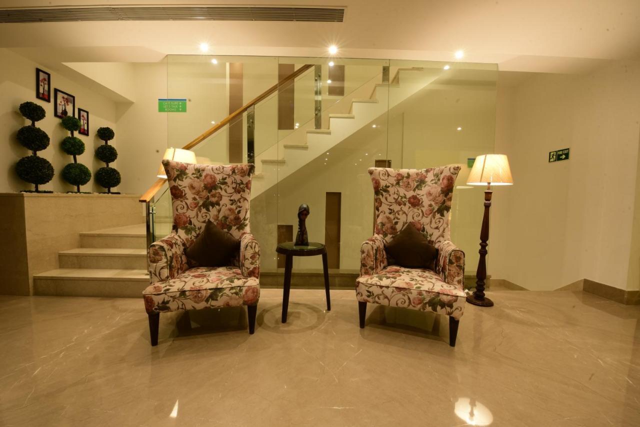 Surestay Plus By Best Western Amritsar Exterior photo