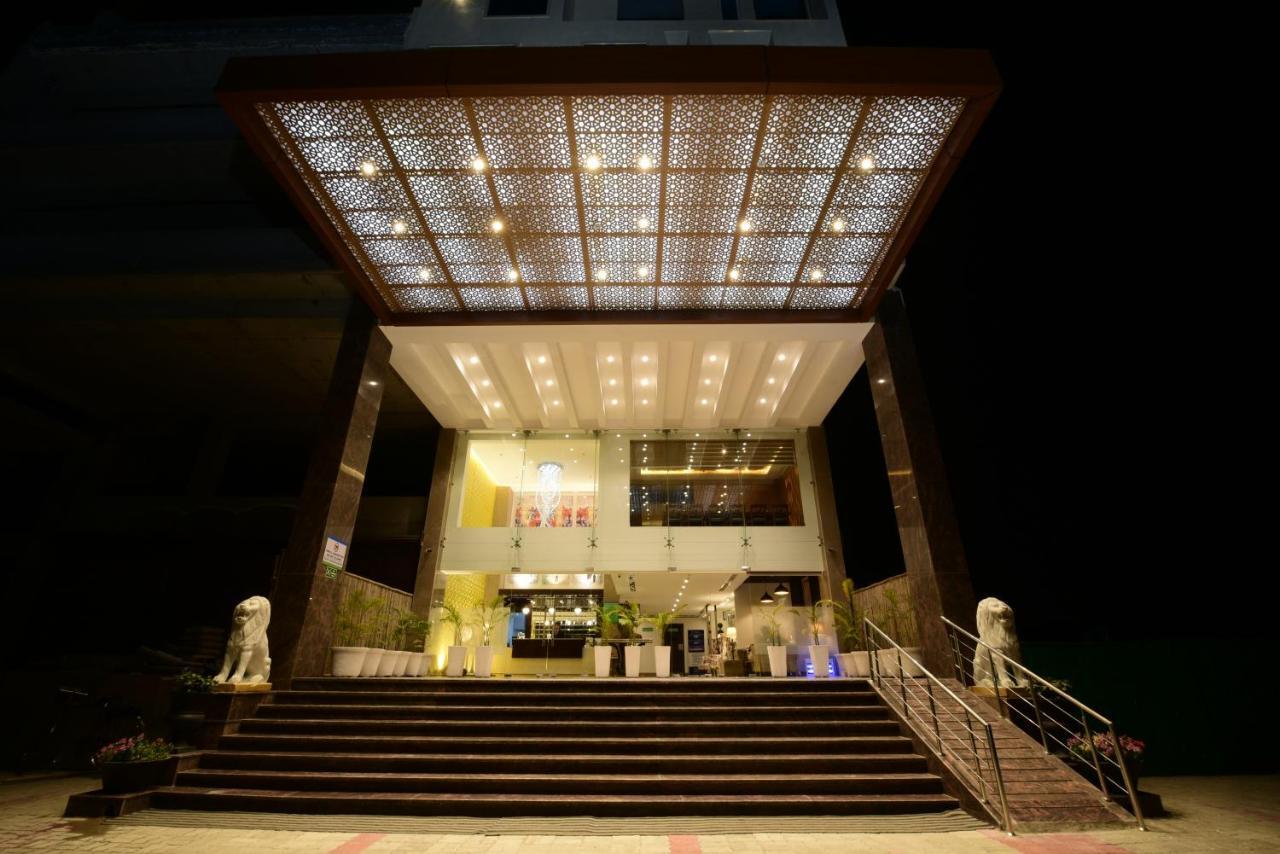 Surestay Plus By Best Western Amritsar Exterior photo