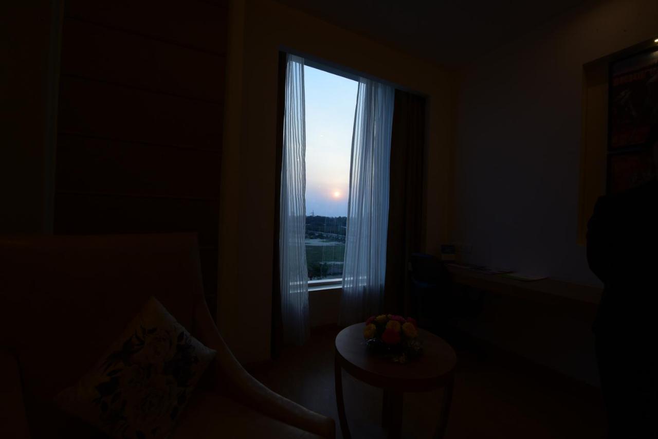 Surestay Plus By Best Western Amritsar Exterior photo