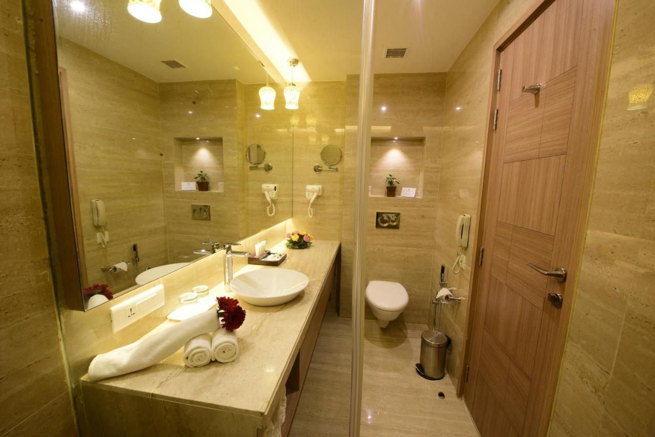 Surestay Plus By Best Western Amritsar Exterior photo